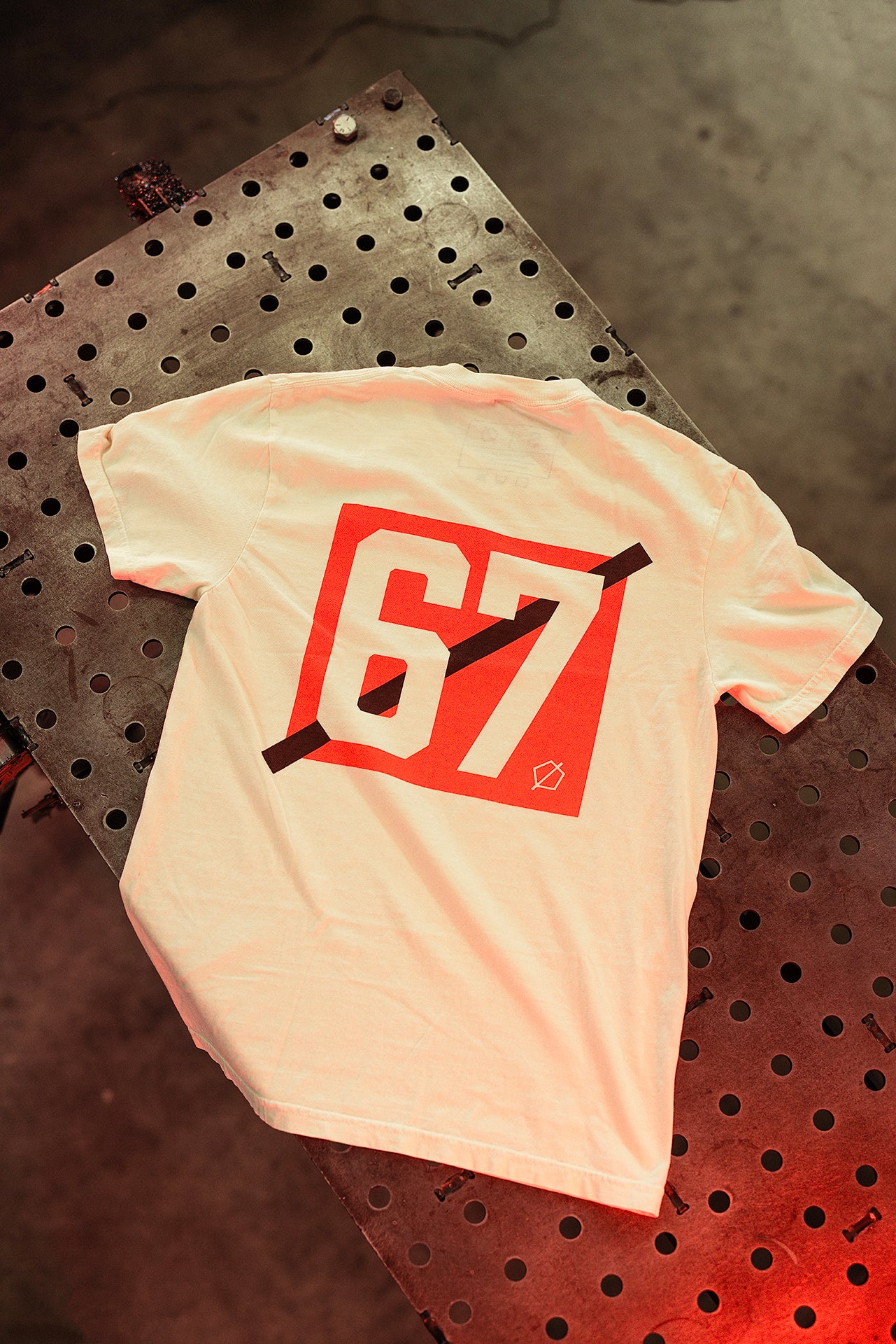 The LG/67 Off-White Tee – StanceWorks Store